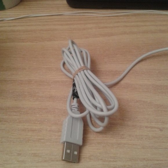 Logitech Webcam Open Box but not used - Picture 4 of 5